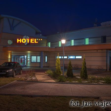 Majewski Hotel & Spa Malbork Exterior photo