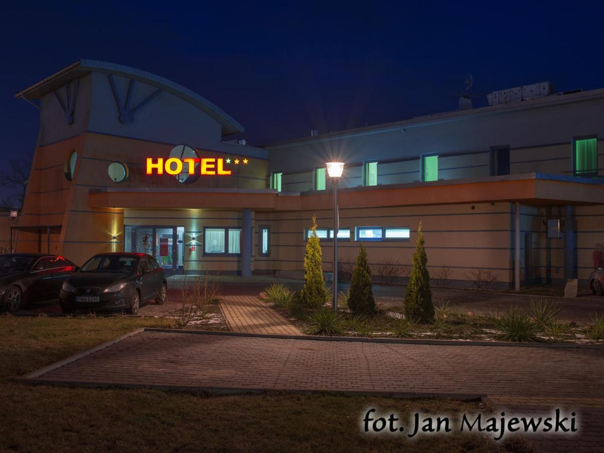 Majewski Hotel & Spa Malbork Exterior photo