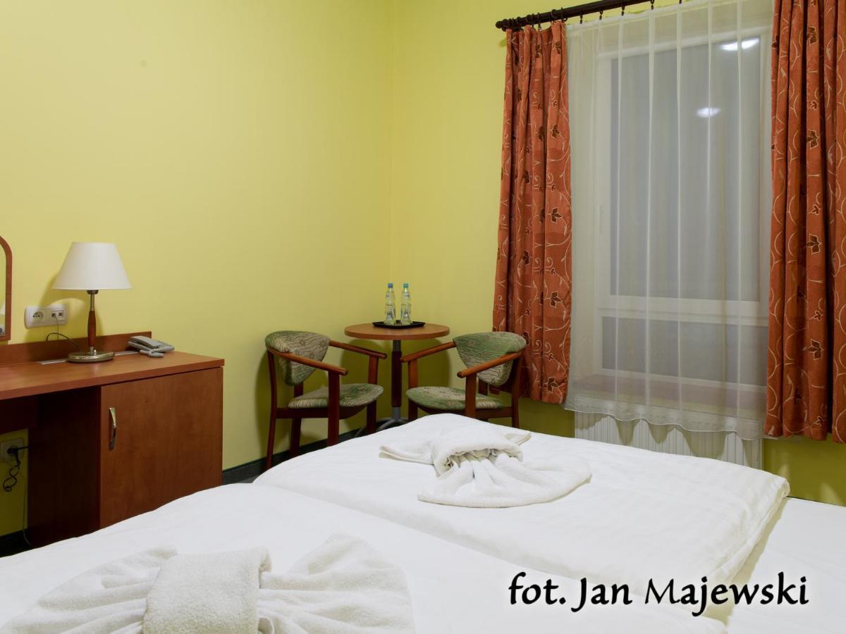 Majewski Hotel & Spa Malbork Room photo